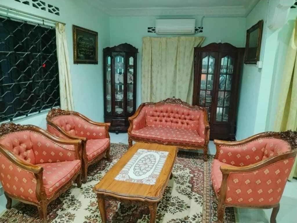 Teratak Port Dickson Homestay Eksteriør billede